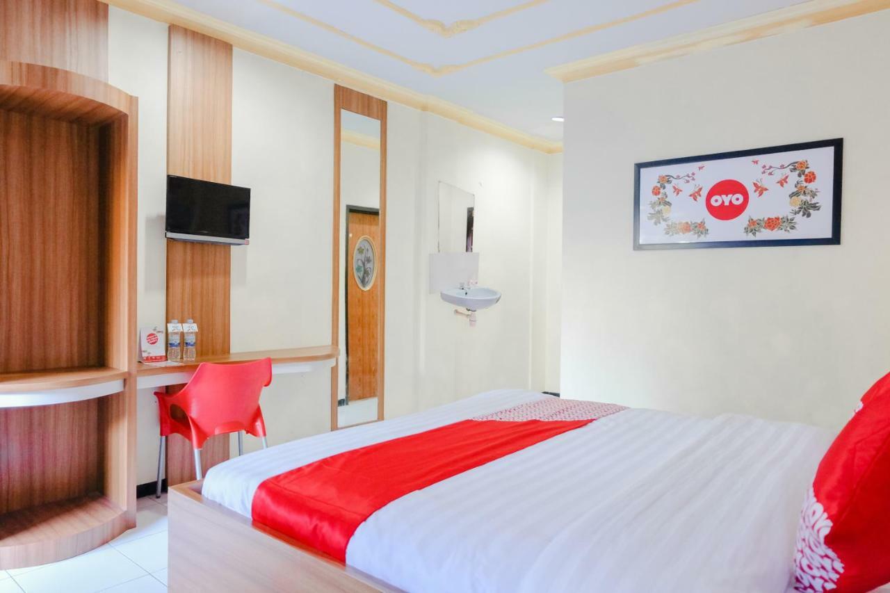 Oyo 940 Telaga Mas International Hotel ซารางงัน ภายนอก รูปภาพ